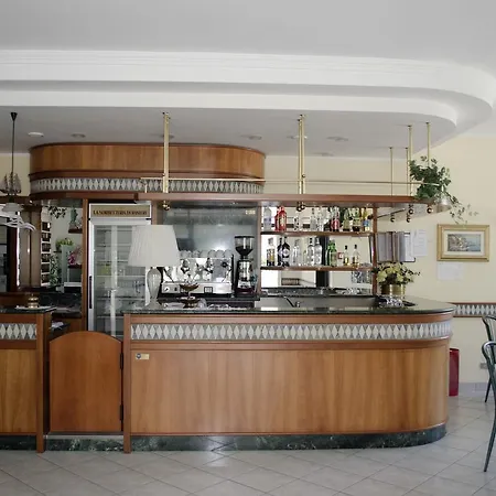 Hotel Claudio 2*
